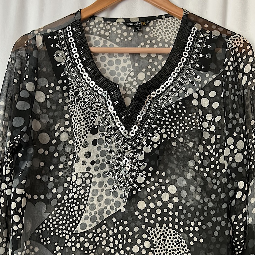 Chaudry KC Beautiful Rhinestones Gray/Black Long Sleeve Shirt Blouse Top *Sz M* - Picture 3 of 5